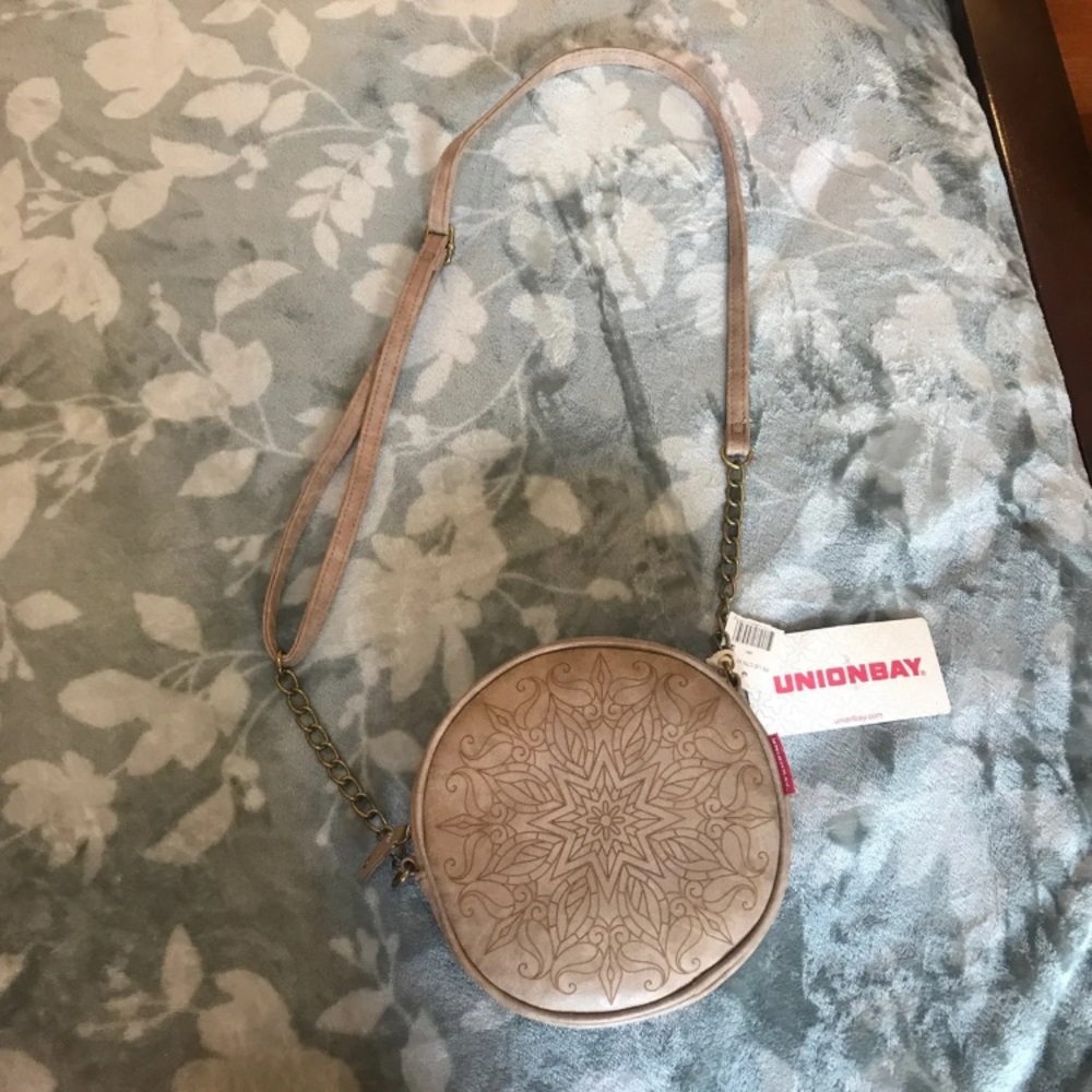 Crossbody purse